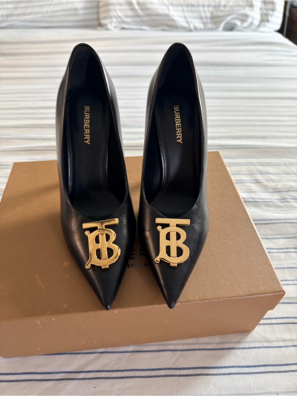 Burberry Black Leather Pointed Pumps with Gold TB Monogram